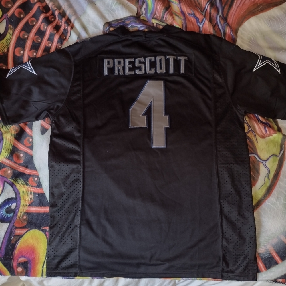 NFL Dallas Cowboys Prescott #4 black jersey Men's size medium